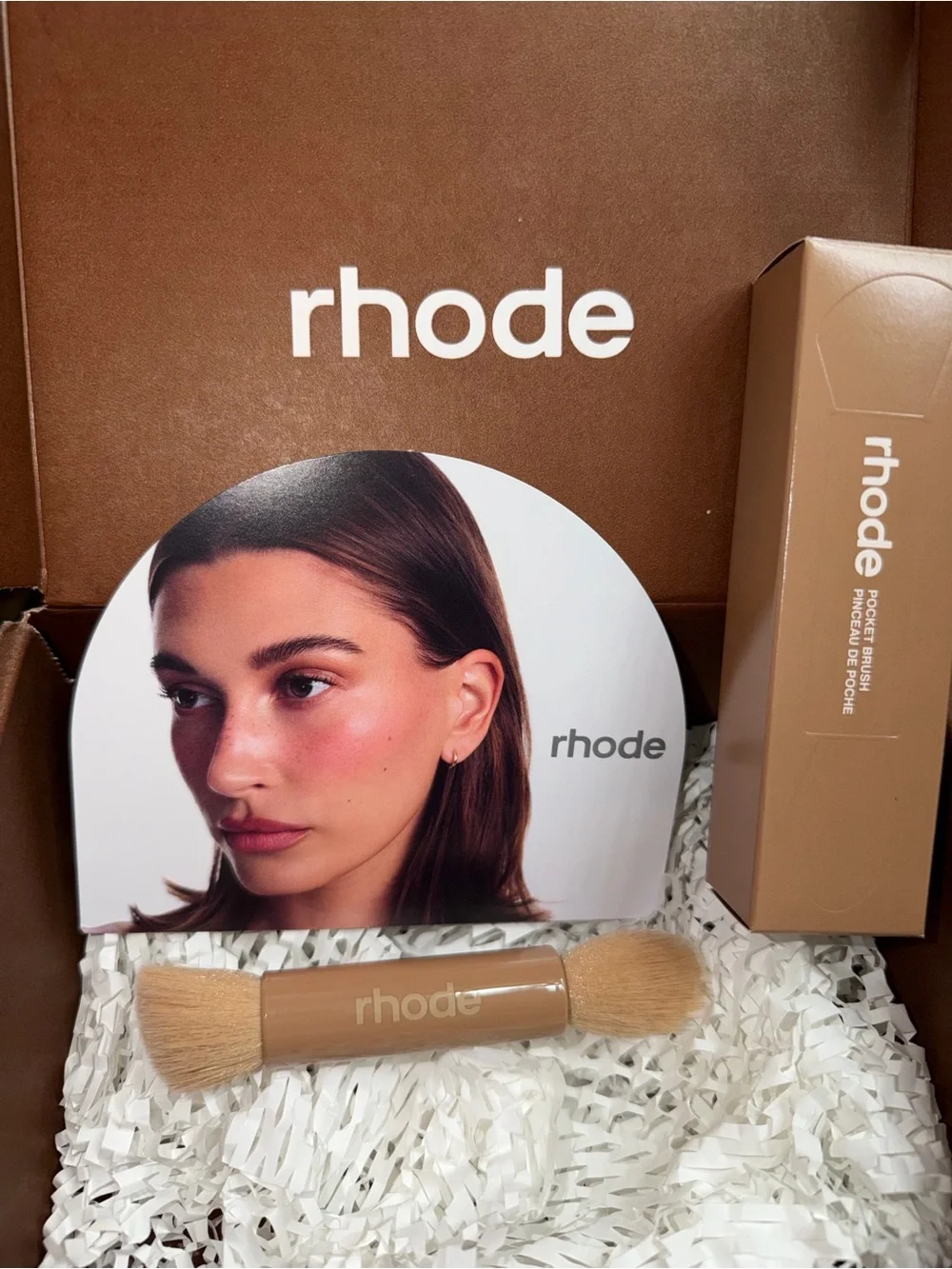 Rhode Pocket Brush 🤎